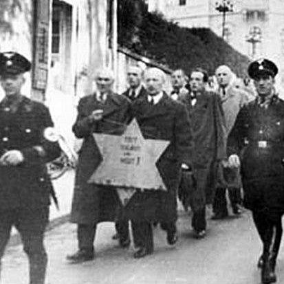 Archive photo: persecution of Jews, 1930s